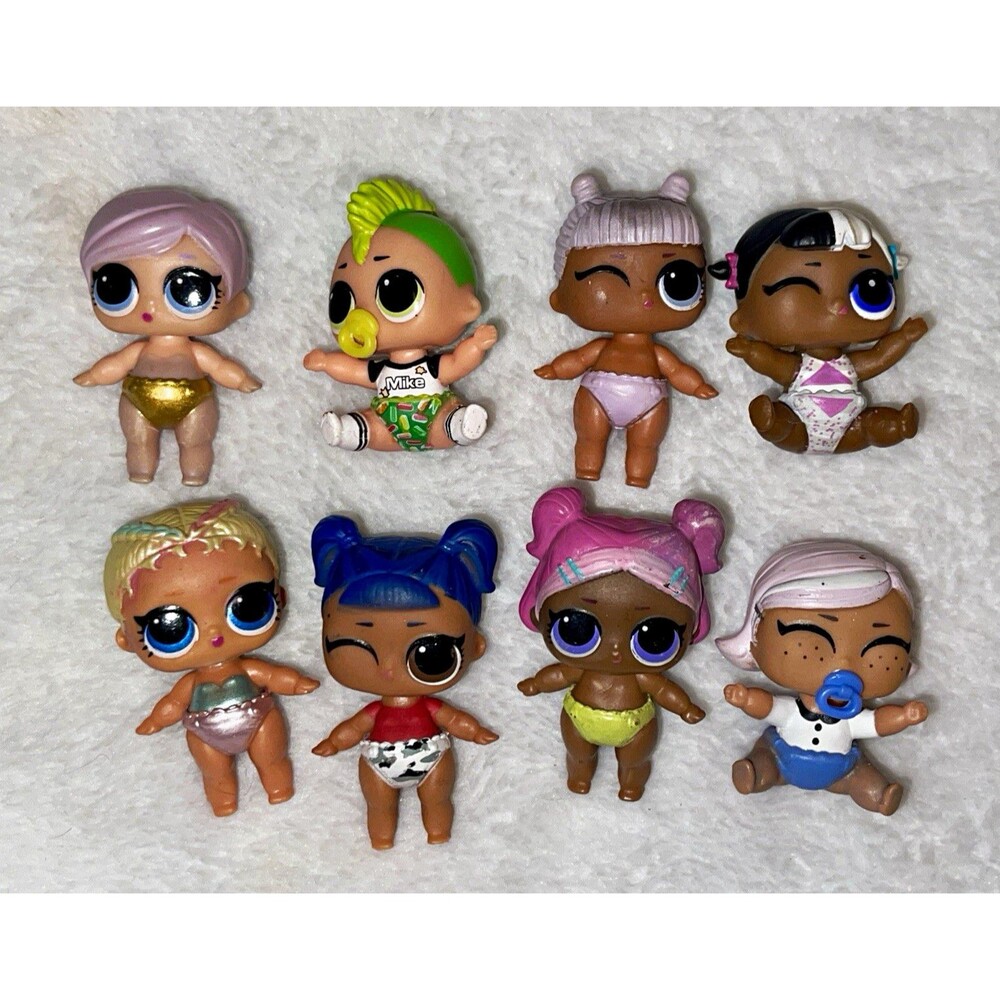 L.O.L. Surprise! Figure Lot of 8 Girl Dolls Plastic Mixed Colors
